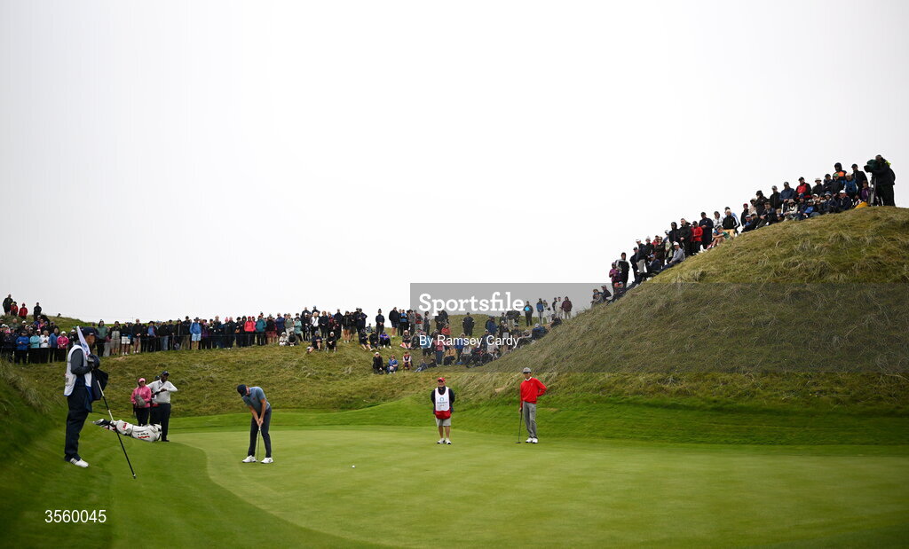 6 September 2026; Tyler Weaver of Great Britain and Ireland putts on the fifth green during the singles matches on day two of the 51st Walker Cup at Lahinch Golf Club in Lahinch, Clare. Photo by Ramsey Cardy/Sportsfile