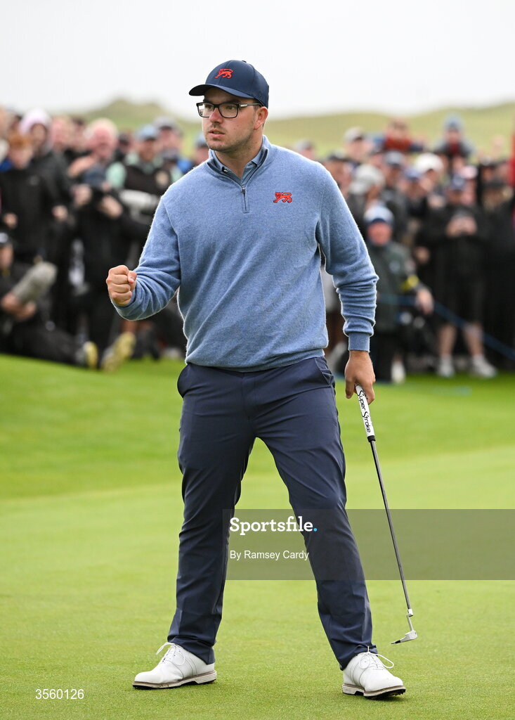 6 September 2026; Eliot Baker of Great Britain and Ireland celebrates a putt on the 18th hole during the singles matches on day two of the 51st Walker Cup at Lahinch Golf Club in Lahinch, Clare. Photo by Ramsey Cardy/Sportsfile