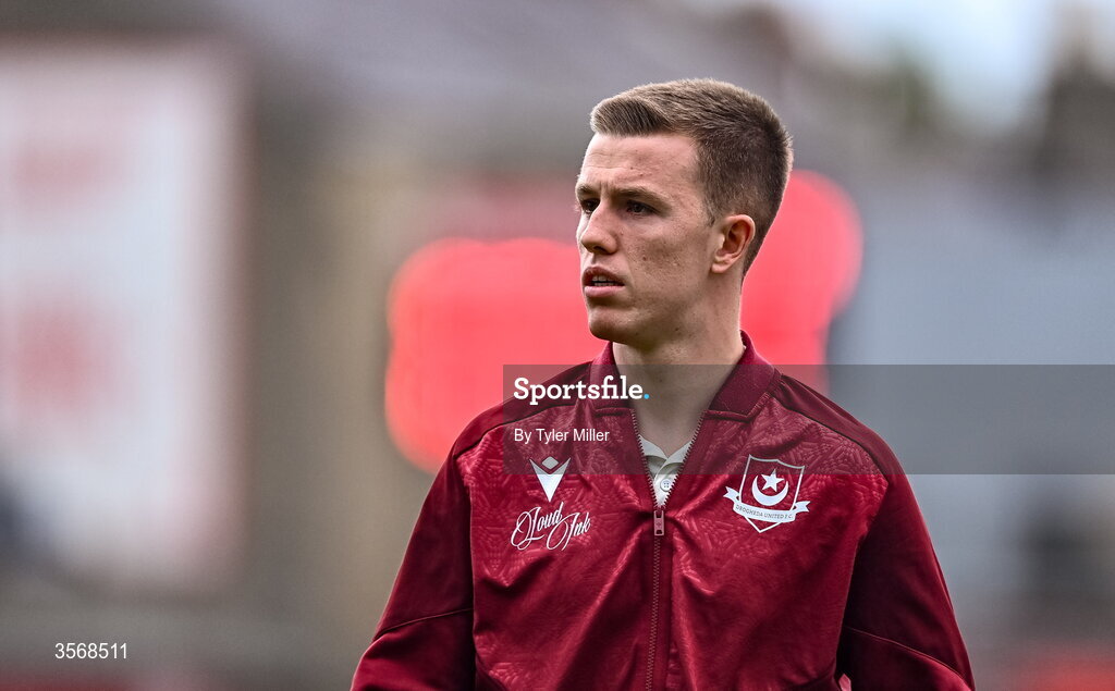 14 September 2026; Warren Davis of Drogheda United before the SSE Airtricity Men’s Premier Division match between Shelbourne and Drogheda United at Tolka Park in Dublin. Photo by Tyler Miller/Sportsfile