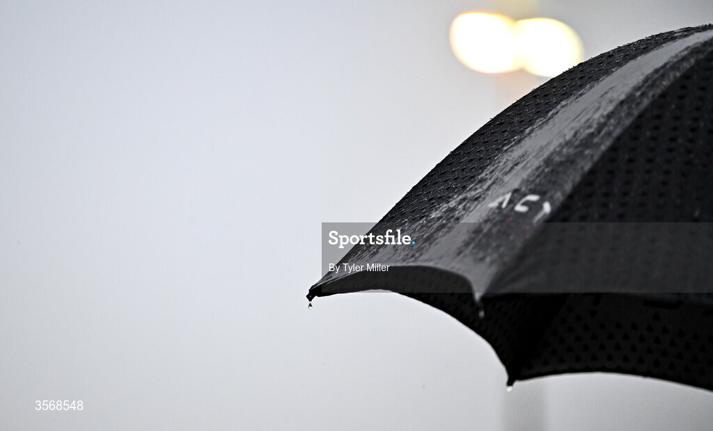 14 September 2026; Rain is seen falling from a supporters umbrella before the SSE Airtricity Men’s Premier Division match between Shelbourne and Drogheda United at Tolka Park in Dublin. Photo by Tyler Miller/Sportsfile