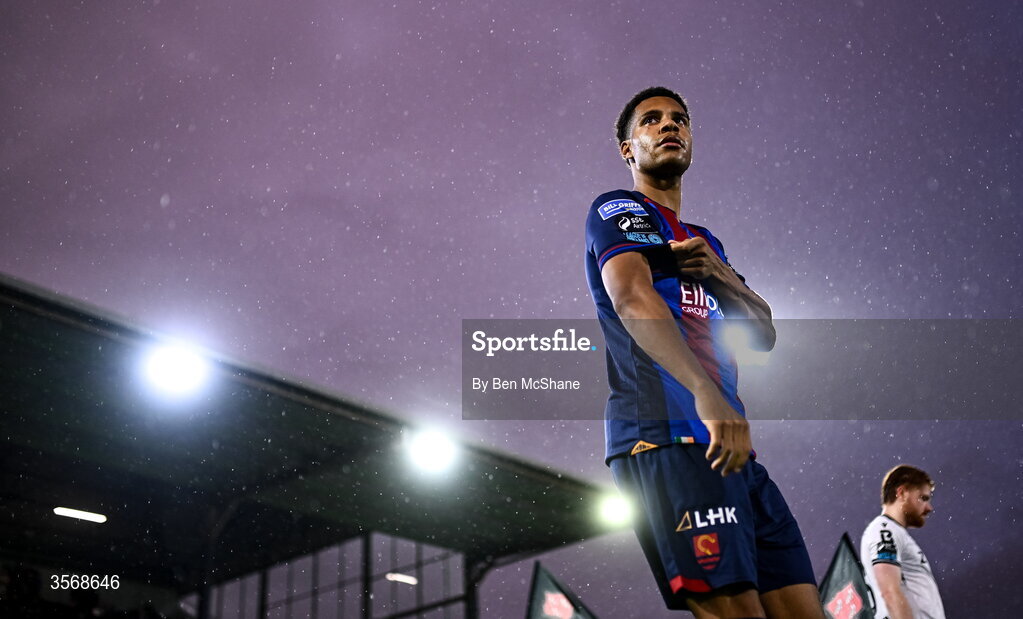 14 September 2026; Anthony Olusanya of St Patrick's Athletic before the SSE Airtricity Men’s Premier Division match between Dundalk and St Patrick's Athletic at Oriel Park in Dundalk, Louth. Photo by Ben McShane/Sportsfile