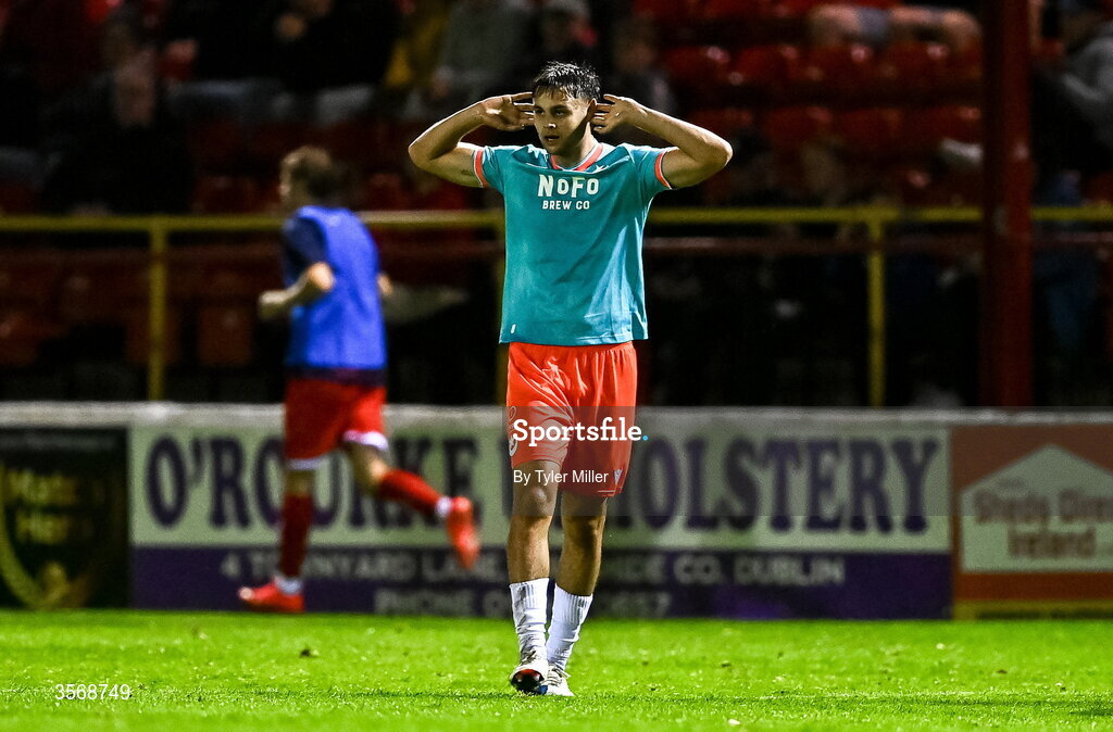 14 September 2026; Leo Burney of Drogheda United celebrates after scoring his side's second goal during the SSE Airtricity Men’s Premier Division match between Shelbourne and Drogheda United at Tolka Park in Dublin. Photo by Tyler Miller/Sportsfile