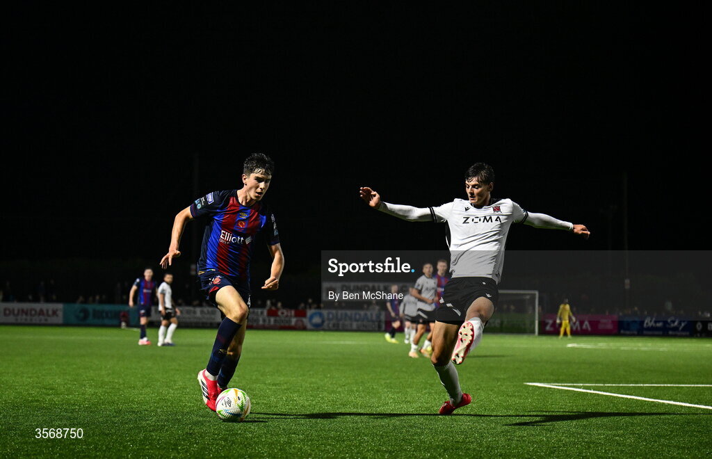 14 September 2026; Ryan Sheridan of St Patrick's Athletic in action against Egor Vassenin of Dundalk during the SSE Airtricity Men’s Premier Division match between Dundalk and St Patrick's Athletic at Oriel Park in Dundalk, Louth. Photo by Ben McShane/Sportsfile