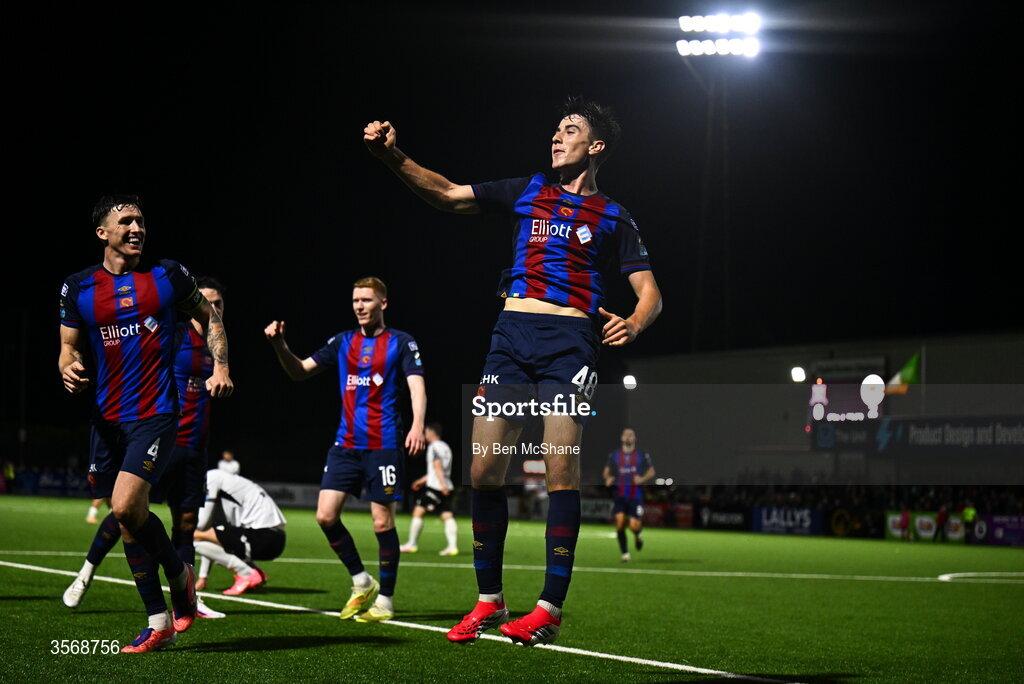 14 September 2026; Ryan Sheridan of St Patrick's Athletic celebrates after scoring his side's third goal during the SSE Airtricity Men’s Premier Division match between Dundalk and St Patrick's Athletic at Oriel Park in Dundalk, Louth. Photo by Ben McShane/Sportsfile