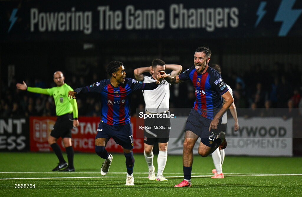 14 September 2026; Ryan Edmondson of St Patrick's Athletic celebrates with teammate Romal Palmer, left, after scoring their side's fourth goal during the SSE Airtricity Men’s Premier Division match between Dundalk and St Patrick's Athletic at Oriel Park in Dundalk, Louth. Photo by Ben McShane/Sportsfile
