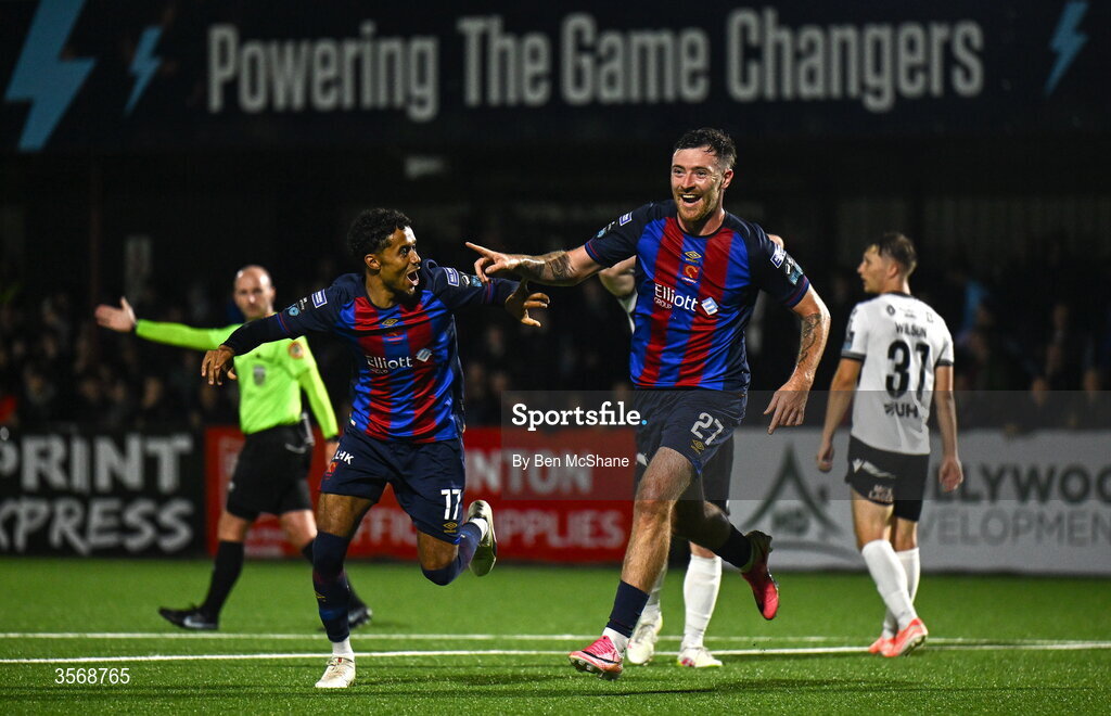 14 September 2026; Ryan Edmondson of St Patrick's Athletic celebrates with teammate Romal Palmer, left, after scoring their side's fourth goal during the SSE Airtricity Men’s Premier Division match between Dundalk and St Patrick's Athletic at Oriel Park in Dundalk, Louth. Photo by Ben McShane/Sportsfile