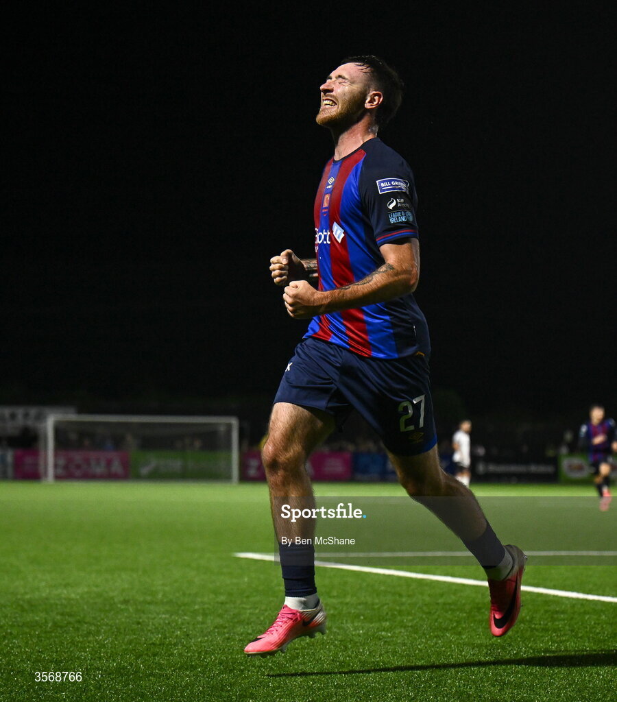 14 September 2026; Ryan Edmondson of St Patrick's Athletic celebrates after scoring his side's fourth goal during the SSE Airtricity Men’s Premier Division match between Dundalk and St Patrick's Athletic at Oriel Park in Dundalk, Louth. Photo by Ben McShane/Sportsfile