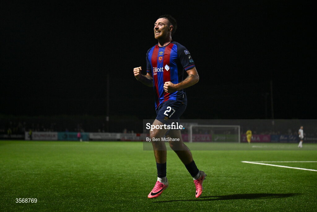 14 September 2026; Ryan Edmondson of St Patrick's Athletic celebrates after scoring his side's fourth goal during the SSE Airtricity Men’s Premier Division match between Dundalk and St Patrick's Athletic at Oriel Park in Dundalk, Louth. Photo by Ben McShane/Sportsfile