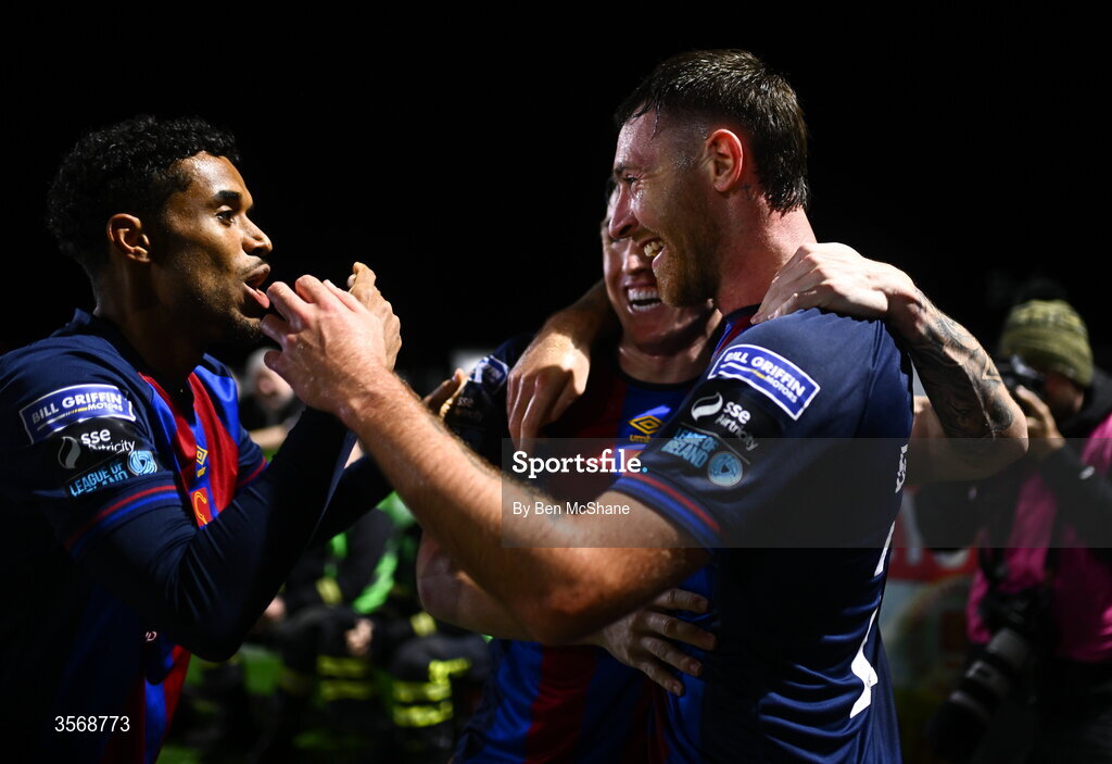14 September 2026; Ryan Edmondson of St Patrick's Athletic celebrates with teammates Joe Redmond, centre, and Romal Palmer after scoring their side's fourth goal during the SSE Airtricity Men’s Premier Division match between Dundalk and St Patrick's Athletic at Oriel Park in Dundalk, Louth. Photo by Ben McShane/Sportsfile