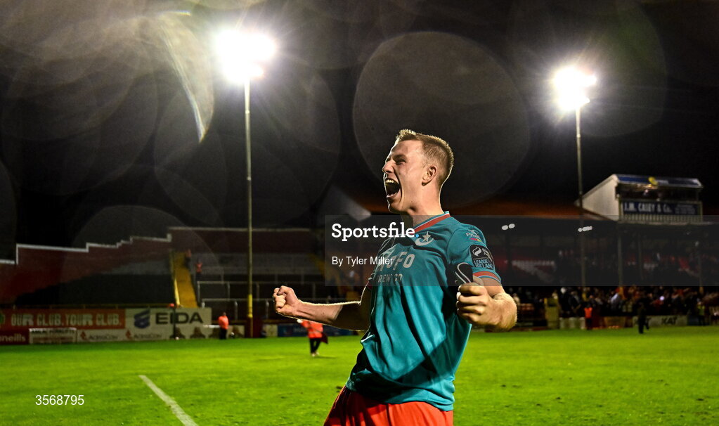 14 September 2026; Warren Davis of Drogheda United celebrates after the SSE Airtricity Men’s Premier Division match between Shelbourne and Drogheda United at Tolka Park in Dublin. Photo by Tyler Miller/Sportsfile