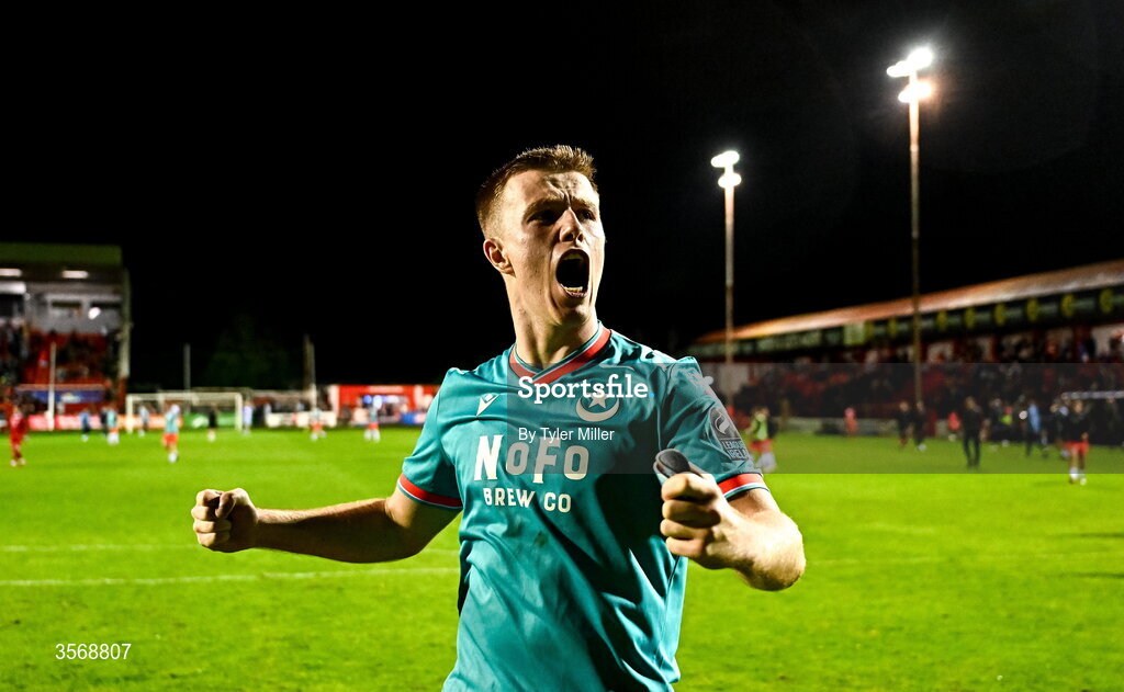 14 September 2026; Warren Davis of Drogheda United celebrates after the SSE Airtricity Men’s Premier Division match between Shelbourne and Drogheda United at Tolka Park in Dublin. Photo by Tyler Miller/Sportsfile