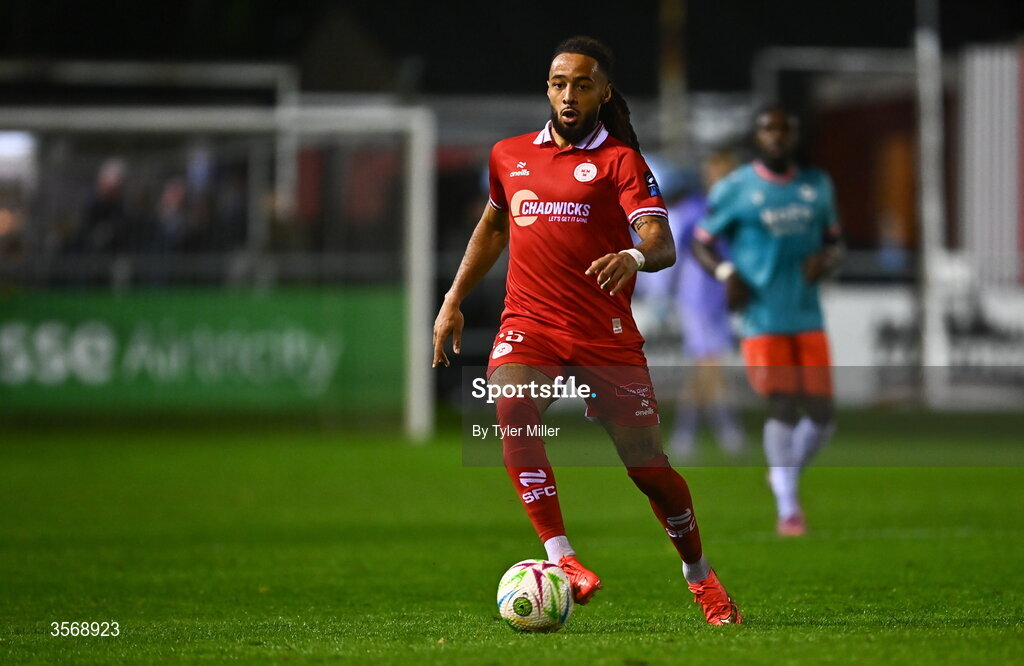 14 September 2026; Milan Mbeng of Shelbourne during the SSE Airtricity Men’s Premier Division match between Shelbourne and Drogheda United at Tolka Park in Dublin. Photo by Tyler Miller/Sportsfile