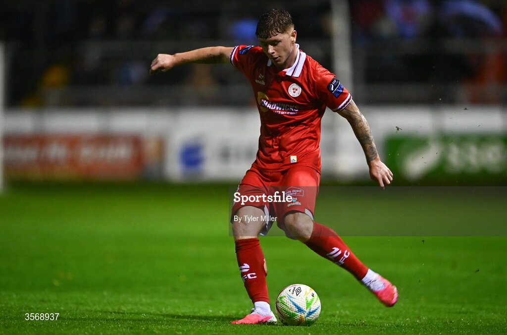 14 September 2026; Kameron Ledwidge of Shelbourne during the SSE Airtricity Men’s Premier Division match between Shelbourne and Drogheda United at Tolka Park in Dublin. Photo by Tyler Miller/Sportsfile