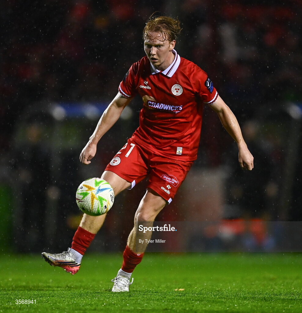 14 September 2026; Jack Henry-Francis of Shelbourne during the SSE Airtricity Men’s Premier Division match between Shelbourne and Drogheda United at Tolka Park in Dublin. Photo by Tyler Miller/Sportsfile