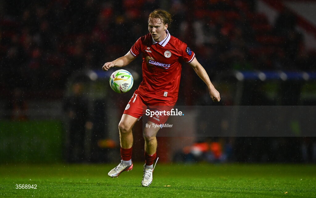 14 September 2026; Jack Henry-Francis of Shelbourne during the SSE Airtricity Men’s Premier Division match between Shelbourne and Drogheda United at Tolka Park in Dublin. Photo by Tyler Miller/Sportsfile