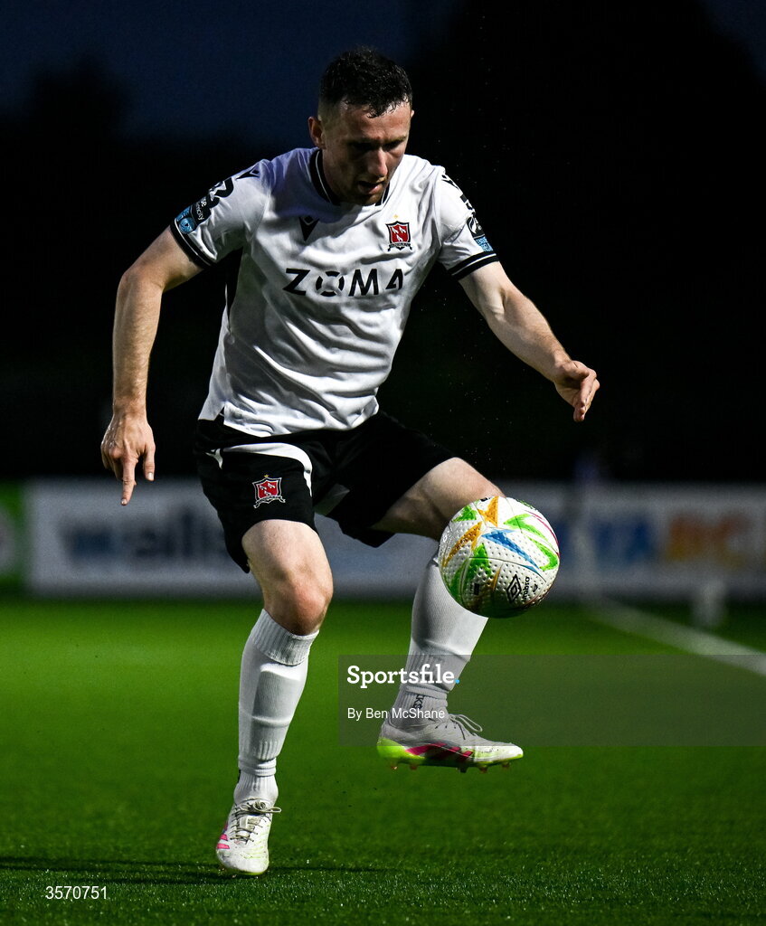 14 September 2026; Bobby Burns of Dundalk during the SSE Airtricity Men’s Premier Division match between Dundalk and St Patrick's Athletic at Oriel Park in Dundalk, Louth. Photo by Ben McShane/Sportsfile
