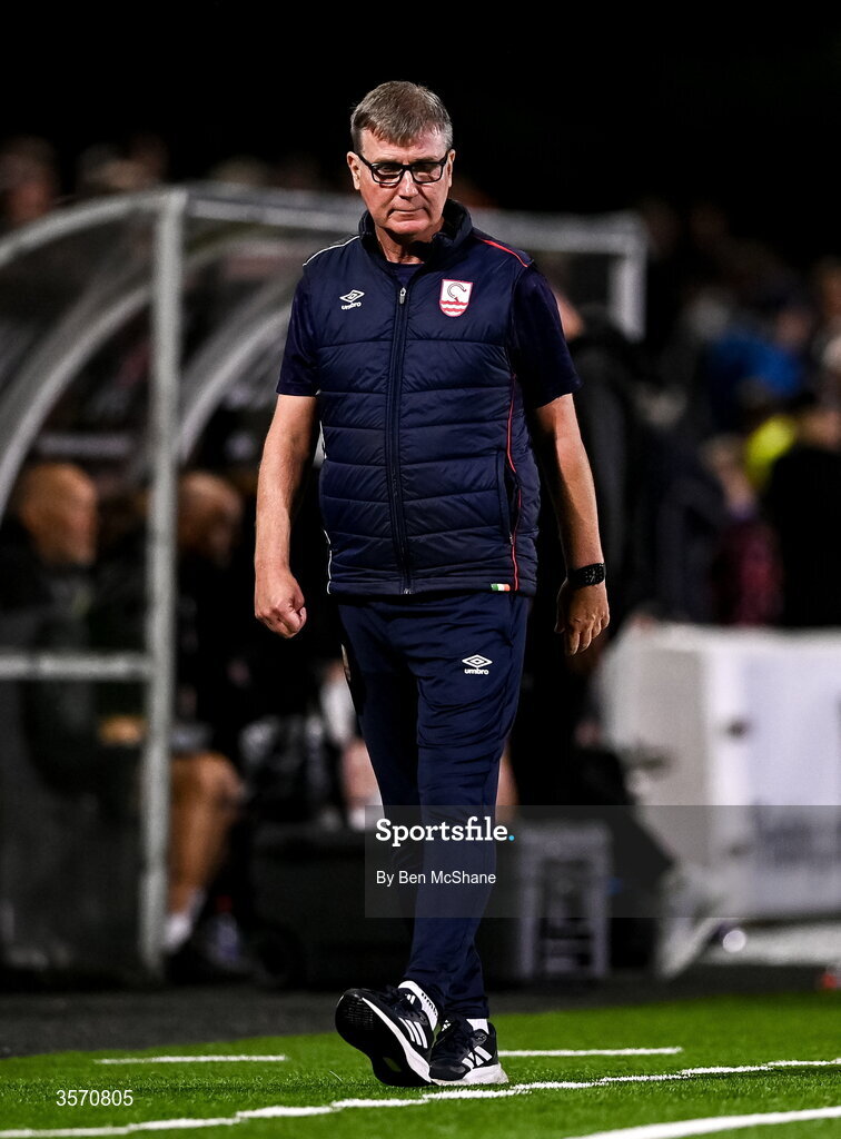 14 September 2026; St Patrick's Athletic manager Stephen Kenny during the SSE Airtricity Men’s Premier Division match between Dundalk and St Patrick's Athletic at Oriel Park in Dundalk, Louth. Photo by Ben McShane/Sportsfile