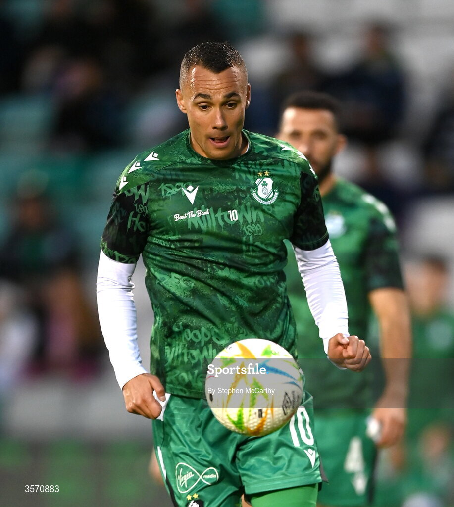 18 September 2026; Graham Burke of Shamrock Rovers warms up before the SSE Airtricity Men’s Premier Division match between Shamrock Rovers and Waterford at Tallaght Stadium in Dublin. Photo by Stephen McCarthy/Sportsfile