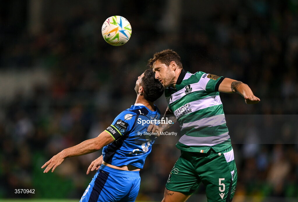 18 September 2026; Lee Grace of Shamrock Rovers in action against Padraig Amond of Waterford during the SSE Airtricity Men’s Premier Division match between Shamrock Rovers and Waterford at Tallaght Stadium in Dublin. Photo by Stephen McCarthy/Sportsfile