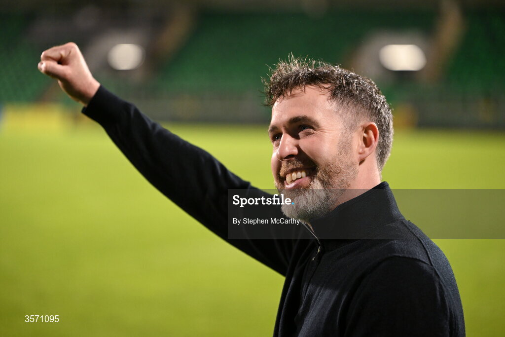 18 September 2026; Shamrock Rovers manager Stephen Bradley celebrates following the SSE Airtricity Men’s Premier Division match between Shamrock Rovers and Waterford at Tallaght Stadium in Dublin. Photo by Stephen McCarthy/Sportsfile