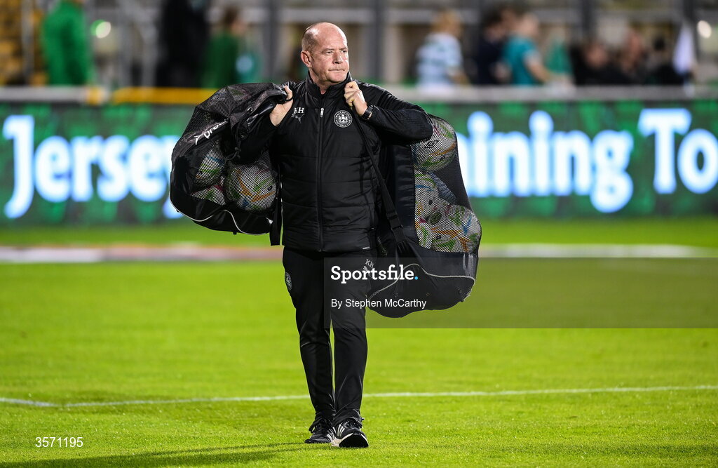 18 September 2026; Waterford kitmen Ken Hennessy before the SSE Airtricity Men’s Premier Division match between Shamrock Rovers and Waterford at Tallaght Stadium in Dublin. Photo by Stephen McCarthy/Sportsfile