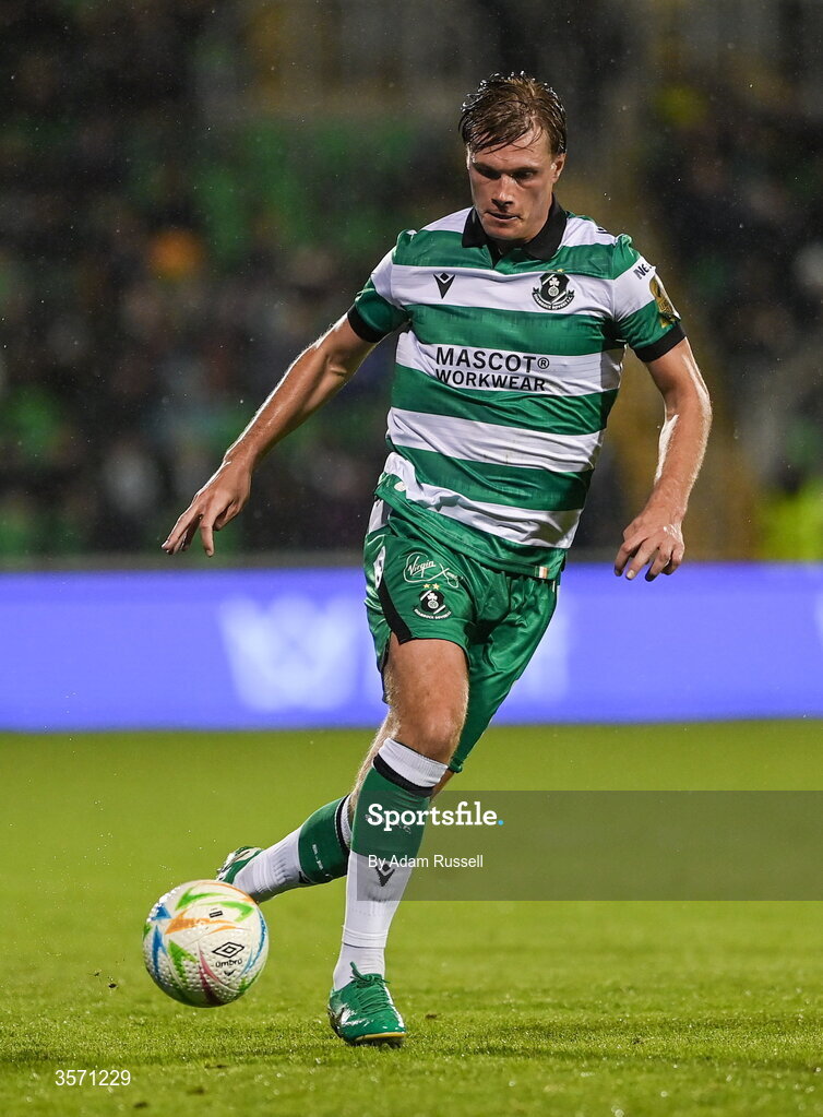 18 September 2026; Daniel Cleary of Shamrock Rovers during the SSE Airtricity Men’s Premier Division match between Shamrock Rovers and Waterford at Tallaght Stadium in Dublin. Photo by Adam Russell/Sportsfile