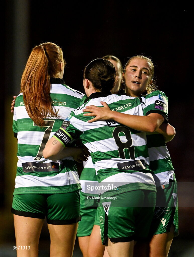 19 September 2026; Sadhbh Doyle of Shamrock Rovers celebrates with her teammates after scoring her side's first goal during the SSE Airtricity Women's Premier Division match between Shelbourne and Shamrock Rovers at Tolka Park in Drumcondra, Dublin. Photo by Mark Kavanagh/Sportsfile