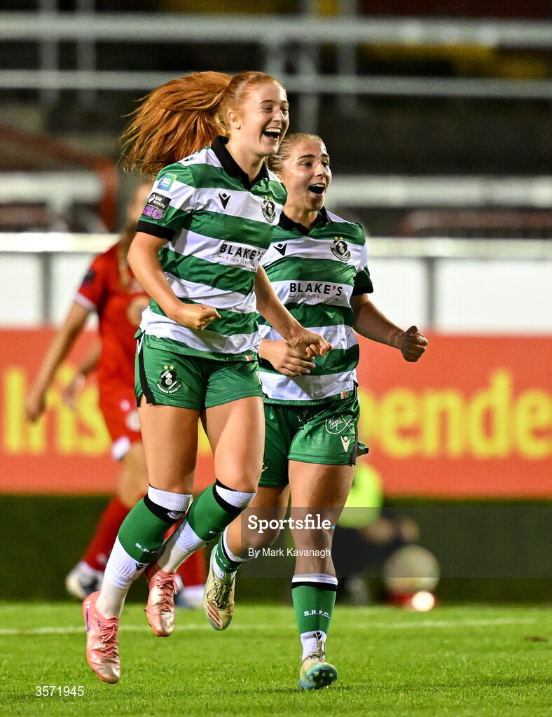 19 September 2026; Katie O'Reilly of Shamrock Rovers, left, celebrates with teammate Ellen Molloy after scoring her side's third goal during the SSE Airtricity Women's Premier Division match between Shelbourne and Shamrock Rovers at Tolka Park in Drumcondra, Dublin. Photo by Mark Kavanagh/Sportsfile