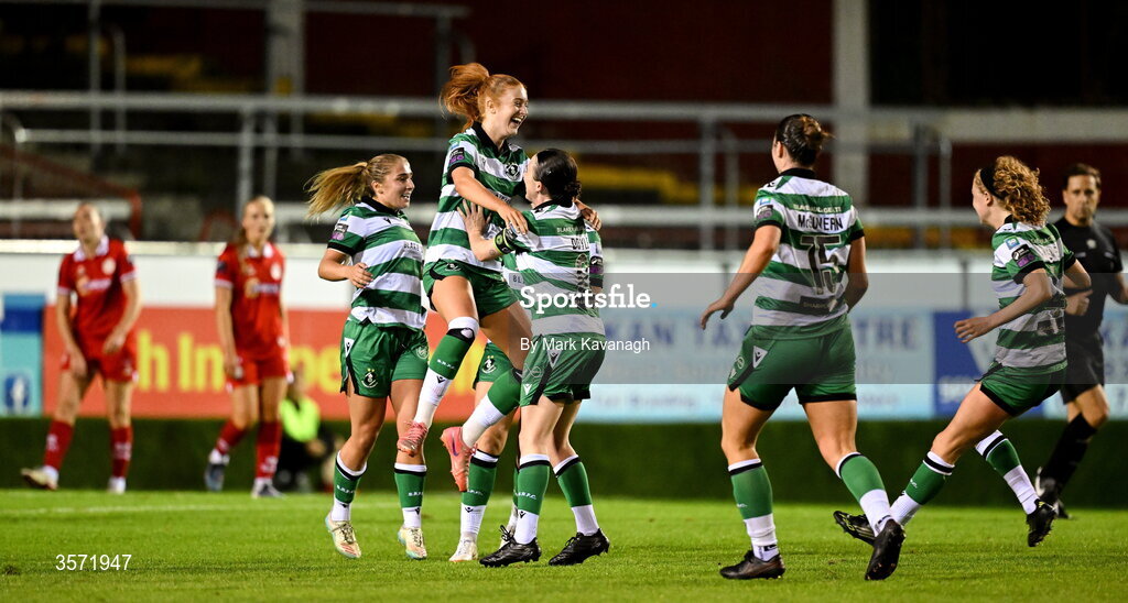19 September 2026; Katie O'Reilly of Shamrock Rovers, left, celebrates with teammates after scoring her side's third goal during the SSE Airtricity Women's Premier Division match between Shelbourne and Shamrock Rovers at Tolka Park in Drumcondra, Dublin. Photo by Mark Kavanagh/Sportsfile