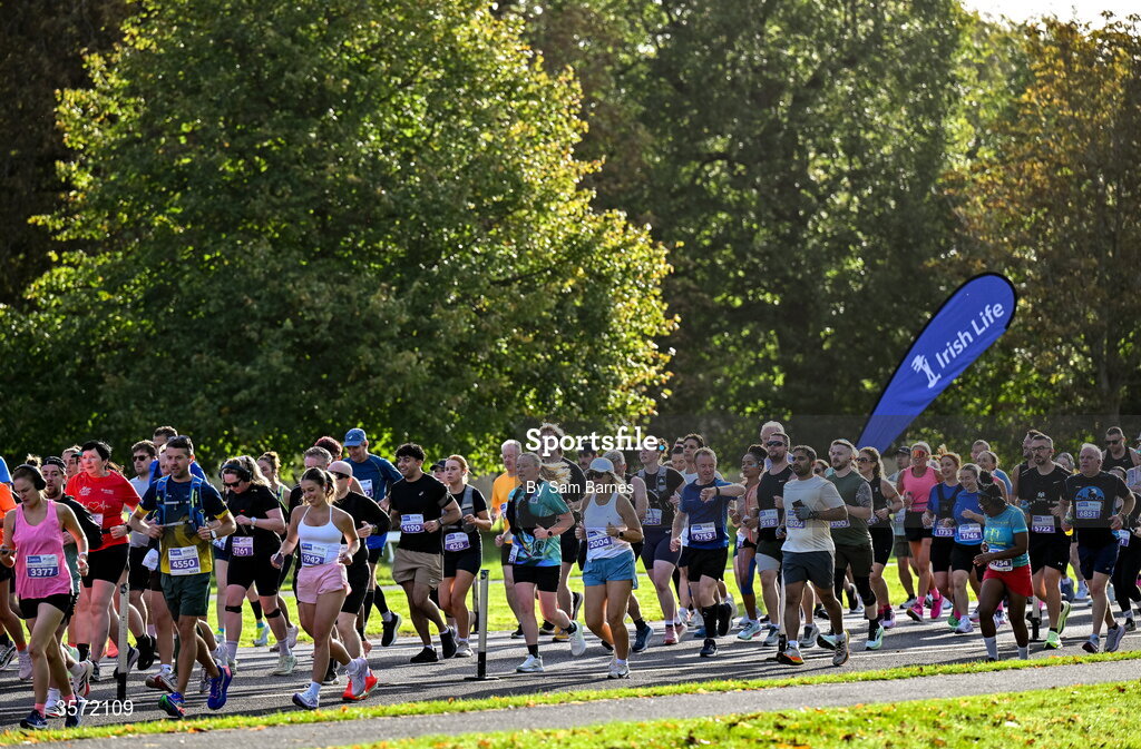 20 September 2026; Runners during the 2026 Irish Life Dublin Half Marathon, which took place on Sunday 20th September in Phoenix Park, marking the final event of the 2026 Irish Life Dublin Race Series. Photo by Sam Barnes/Sportsfile