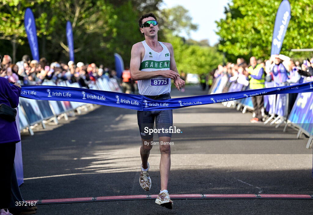 20 September 2026; James Hyland of Raheny Shamrocks crosses the line to win the 2026 Irish Life Dublin Half Marathon, which took place on Sunday 20th September in Phoenix Park, marking the final event of the 2026 Irish Life Dublin Race Series. Photo by Sam Barnes/Sportsfile