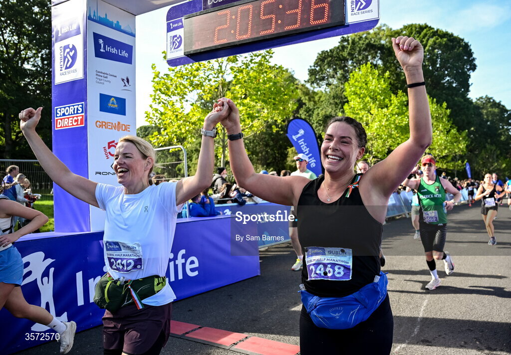 20 September 2026; Jennie Williams from United Kingdom, left, and Katie Fitton from United Kingdom pictured during the 2026 Irish Life Dublin Half Marathon, which took place on Sunday 20th September in Phoenix Park, marking the final event of the 2026 Irish Life Dublin Race Series. Photo by Sam Barnes/Sportsfile