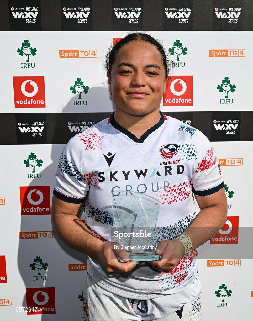 20 September 2026; Freda Tafuna of USA with the Vodafone Player of the Match award following the WXV Global Series match between Ireland and USA at Tallaght Stadium in Dublin. Photo by Stephen McCarthy/Sportsfile