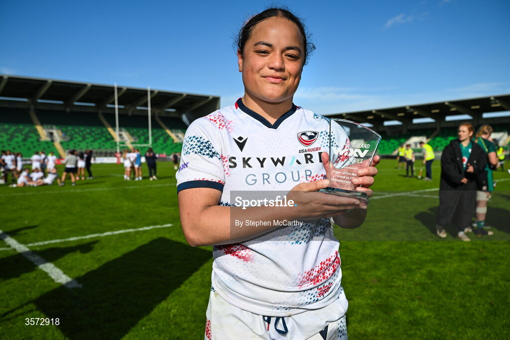 20 September 2026; Freda Tafuna of USA with the Vodafone Player of the Match award following the WXV Global Series match between Ireland and USA at Tallaght Stadium in Dublin. Photo by Stephen McCarthy/Sportsfile
