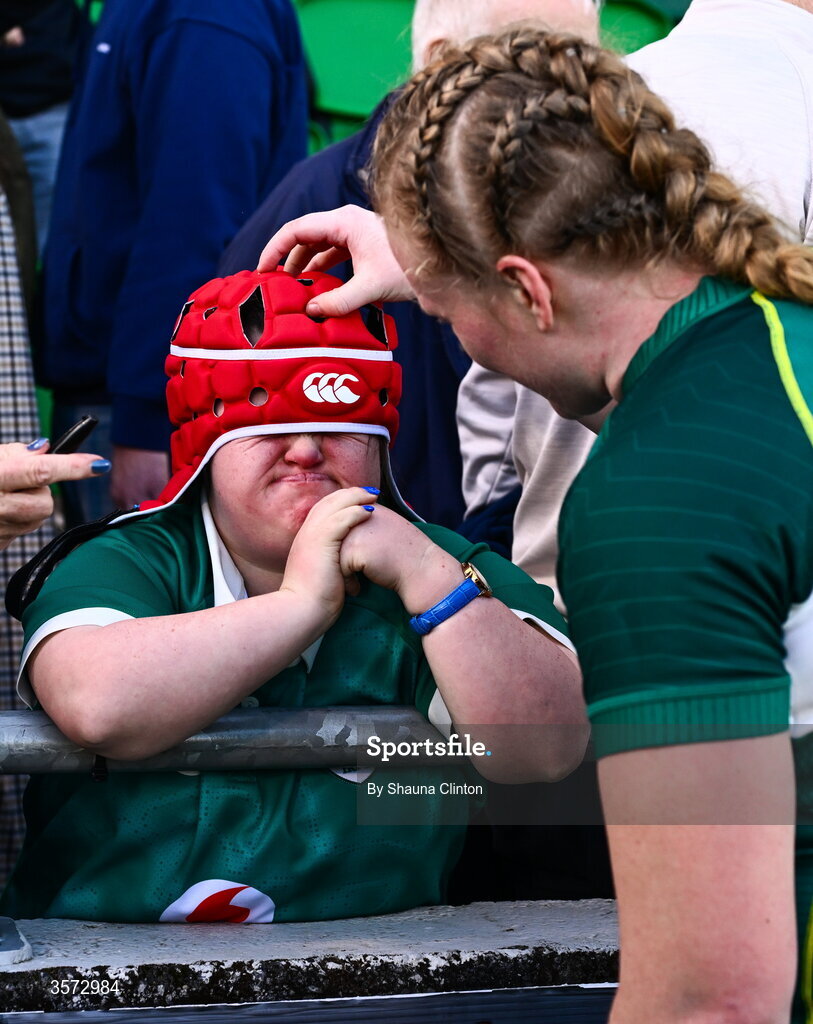 20 September 2026; Aoife Wafer of Ireland with supporter Jenny Malone after the WXV Global Series match between Ireland and USA at Tallaght Stadium in Dublin. Photo by Shauna Clinton/Sportsfile