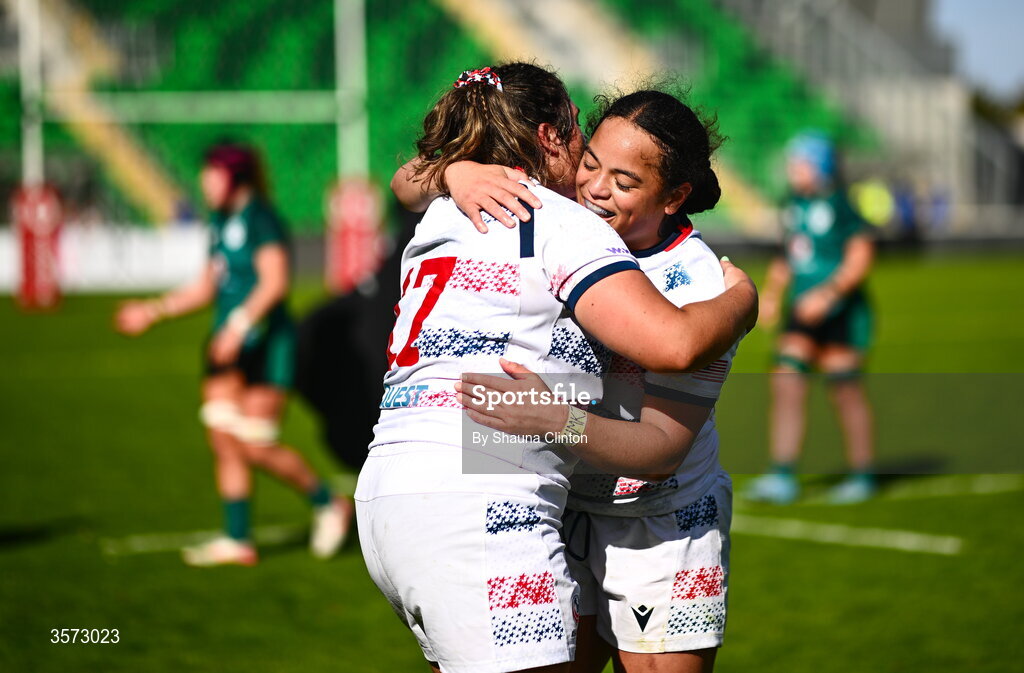 20 September 2026; USA players celebrate after the WXV Global Series match between Ireland and USA at Tallaght Stadium in Dublin. Photo by Shauna Clinton/Sportsfile