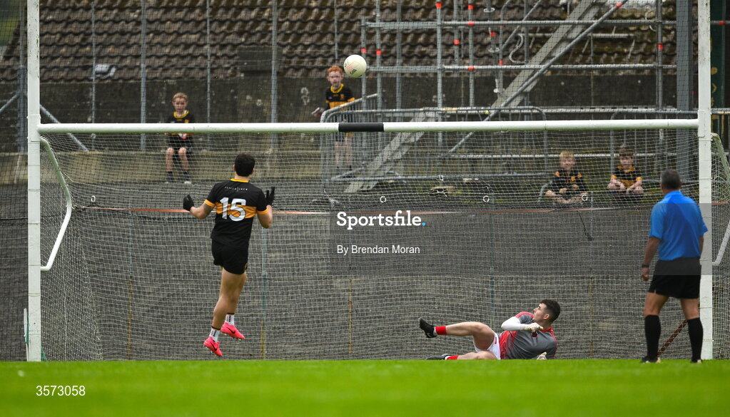 20 September 2026; Rathmore goalkeeper William Casey looks on as Tony Brosnan of Dr Crokes hits a penalty off the post and over for a one point score during the Kerry Senior Club Football Championship Final between Dr Crokes and Rathmore at Fitzgerald Stadium in Killarney, Kerry. Photo by Brendan Moran/Sportsfile