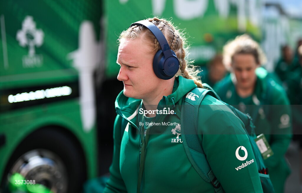 20 September 2026; Aoife Wafer of Ireland arrives for the WXV Global Series match between Ireland and USA at Tallaght Stadium in Dublin. Photo by Stephen McCarthy/Sportsfile