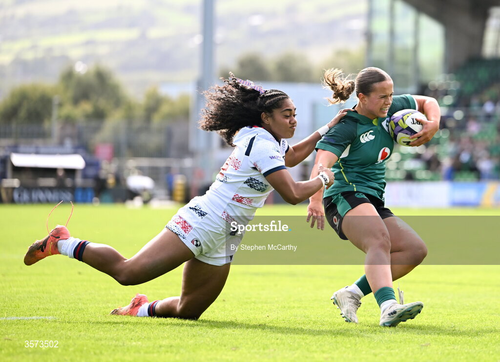 20 September 2026; Robyn O'Connor of Ireland is tackled by Telesi Uhatafe of USA during the WXV Global Series match between Ireland and USA at Tallaght Stadium in Dublin. Photo by Stephen McCarthy/Sportsfile