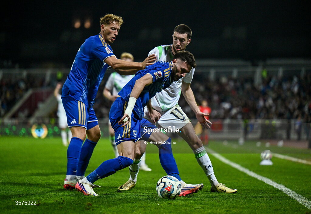 24 September 2026; Lumbardh Dellova and Mërgim Vojvoda, left, of Kosovo in action against Finn Azaz of Republic of Ireland during the UEFA Nations League B match between Kosovo and Republic of Ireland at Fadil Vokrri Stadium in Pristina, Kosovo. Photo by Ben McShane/Sportsfile