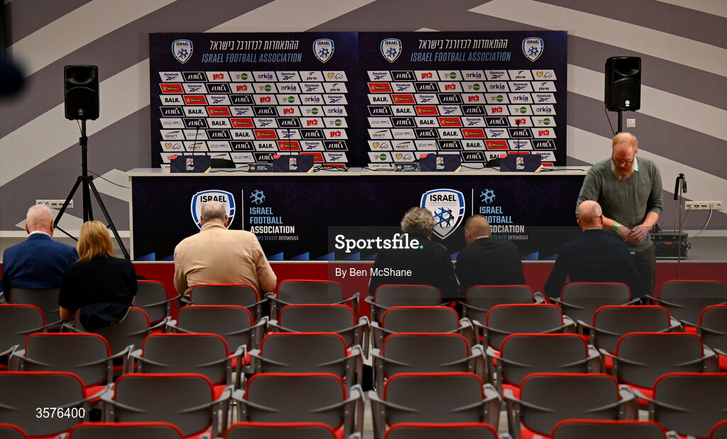 26 September 2026; A general view inside the press conference room before the Republic of Ireland press conference at Nagyerdei Stadion in Debrecen, Hungary. Photo by Ben McShane/Sportsfile