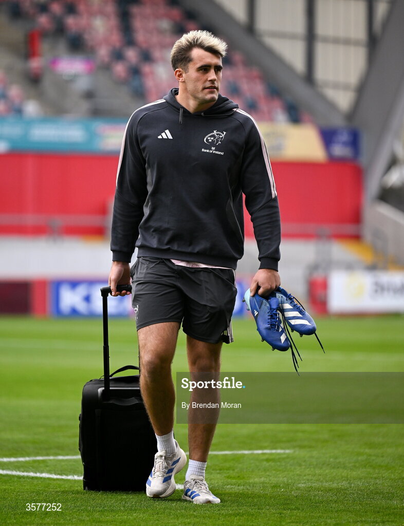 26 September 2026; Brian Gleeson of Munster arrives before the United Rugby Championship match between Munster and Glasgow Warriors at Thomond Park in Limerick. Photo by Brendan Moran/Sportsfile