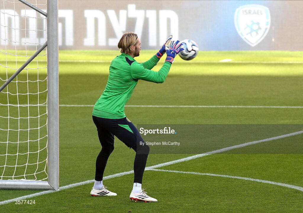 26 September 2026; Goalkeeper Caoimhín Kelleher during the Republic of Ireland training session at Nagyerdei Stadion in Debrecen, Hungary. Photo by Stephen McCarthy/Sportsfile