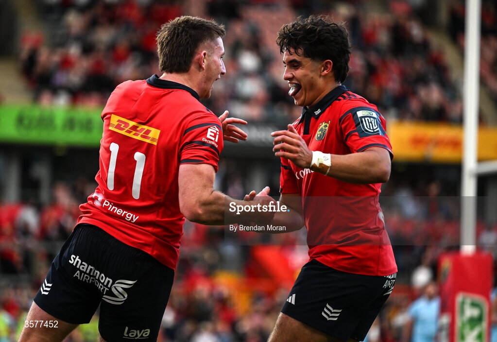 26 September 2026; Ben O’Connor of Munster celebrates with teammate Ben O’Donovan, right, after scoring their side's first try during the United Rugby Championship match between Munster and Glasgow Warriors at Thomond Park in Limerick. Photo by Brendan Moran/Sportsfile