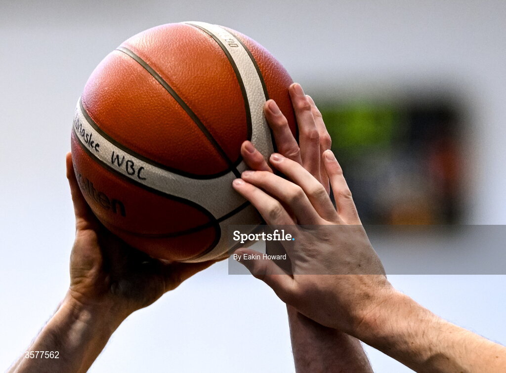 26 September 2026; Stephen Melvin of Titans BC in action against Aaron Galvin of Clonaslee WBC during the Basketball Ireland National Cup quarter-final between Titans BC and Clonaslee WBC in the Irish Wheelchair Association Sports Hall in Clontarf, Dublin. Photo by Eakin Howard/Sportsfile