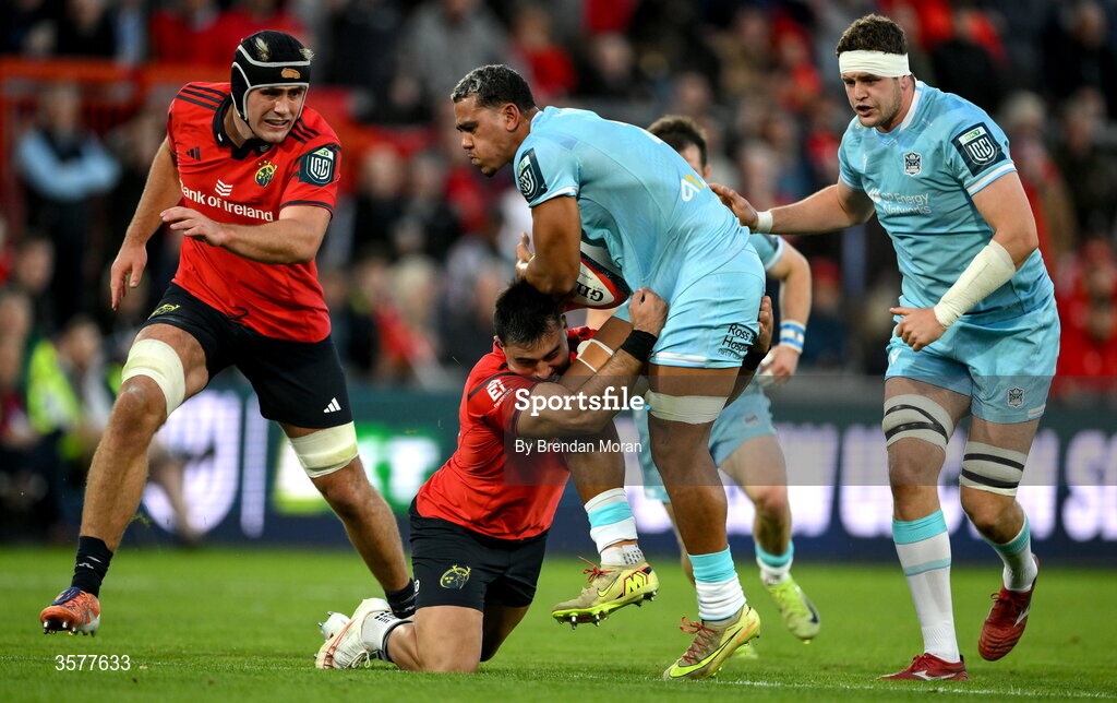 26 September 2026; Macenzzie Duncan of Glasgow Warriors is tackled by Dan Kelly of Munster during the United Rugby Championship match between Munster and Glasgow Warriors at Thomond Park in Limerick. Photo by Brendan Moran/Sportsfile