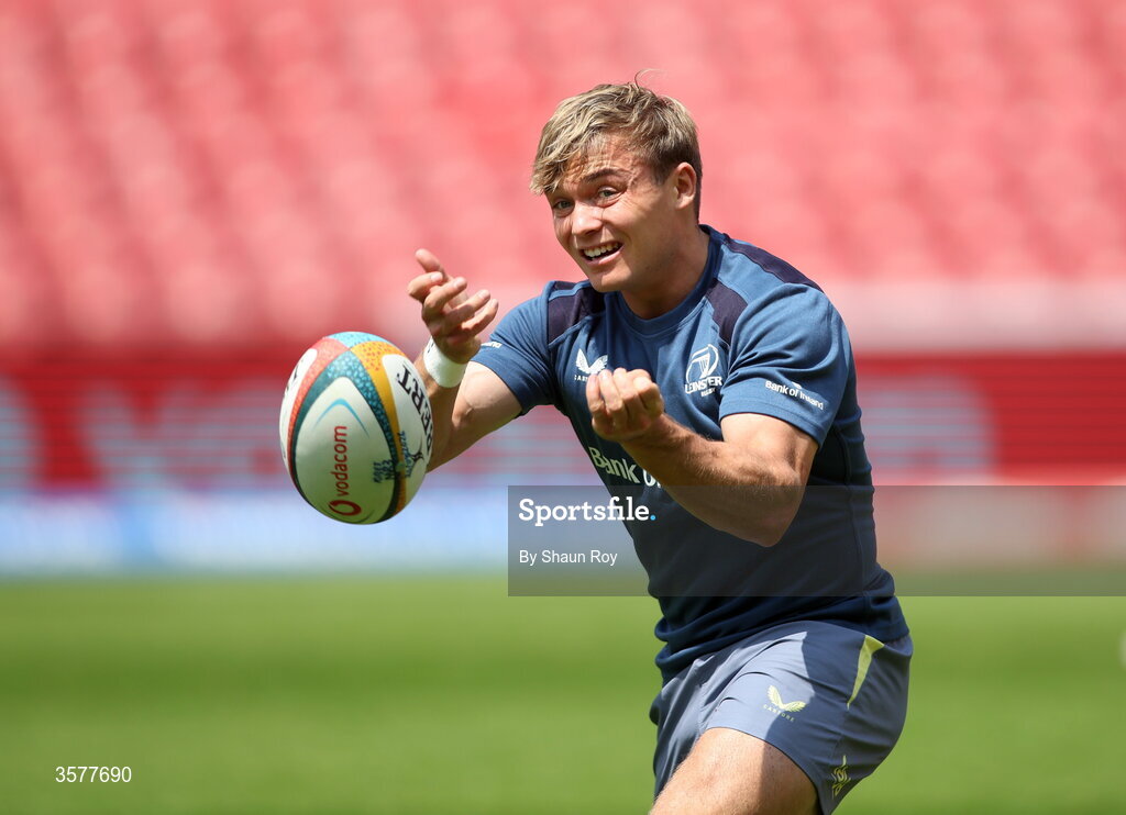 26 September 2026; Fintan Gunne of Leinster warms up before the United Rugby Championship match between Lions and Leinster at Ellis Park in Johannesburg, South Africa. Photo by Shaun Roy/Sportsfile