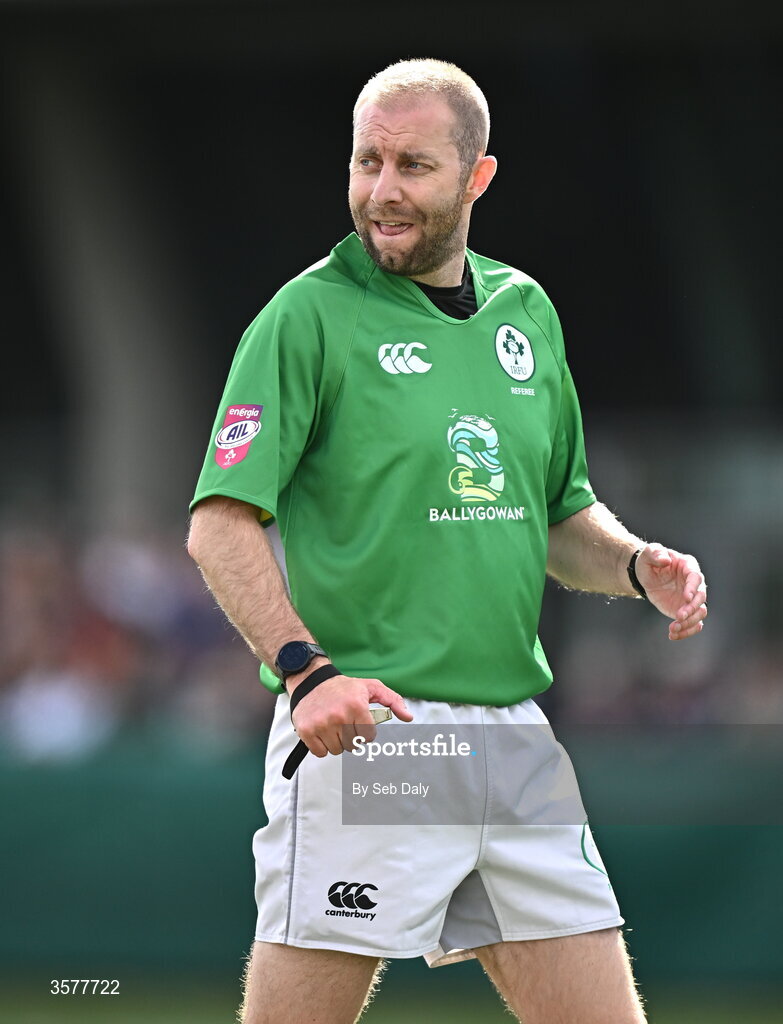 26 September 2026; Referee Daniel Carson during the Energia Men's All-Ireland League Division 1A match between Lansdowne FC and St Mary's College RFC at the Aviva Stadium in Dublin. Photo by Seb Daly/Sportsfile