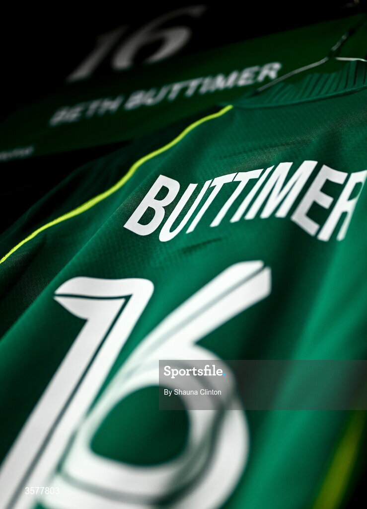 27 September 2026; The jersey of Beth Buttimer in the Ireland dressingroom before the WXV Global Series match between Ireland and Japan at Dexcom Stadium in Galway. Photo by Shauna Clinton/Sportsfile