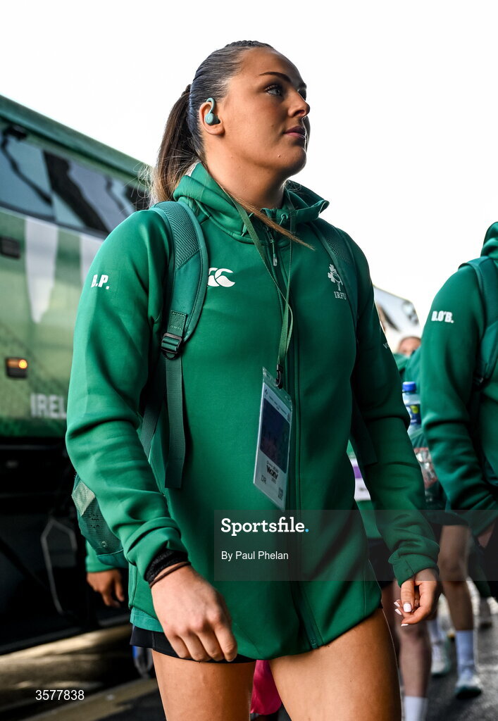 27 September 2026; Béibhinn Parsons of Ireland arrives before the WXV Global Series match between Ireland and Japan at Dexcom Stadium in Galway. Photo by Paul Phelan/Sportsfile
